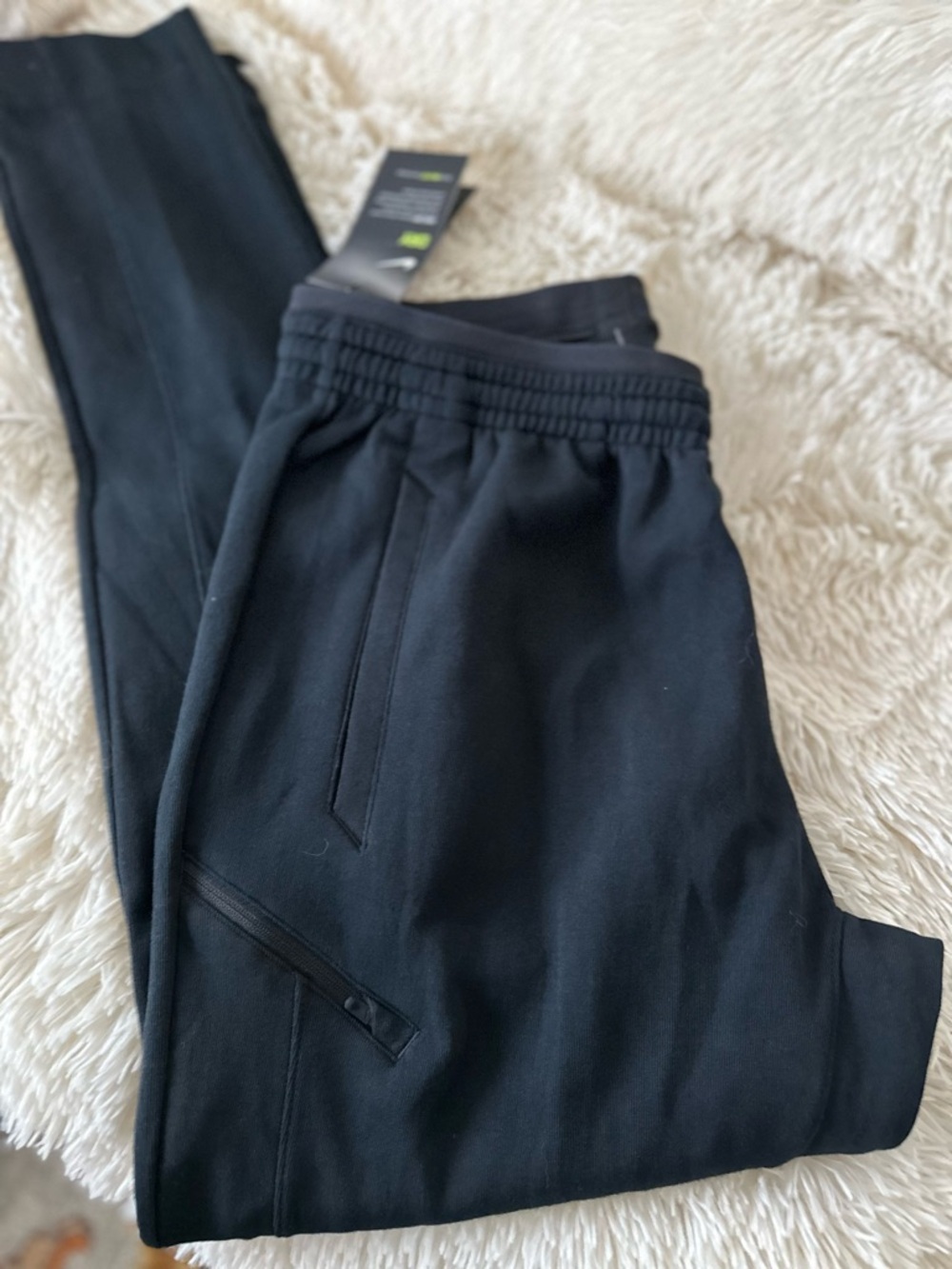 Nike Black Athletic Jogger Pants - Absolute Comfort!